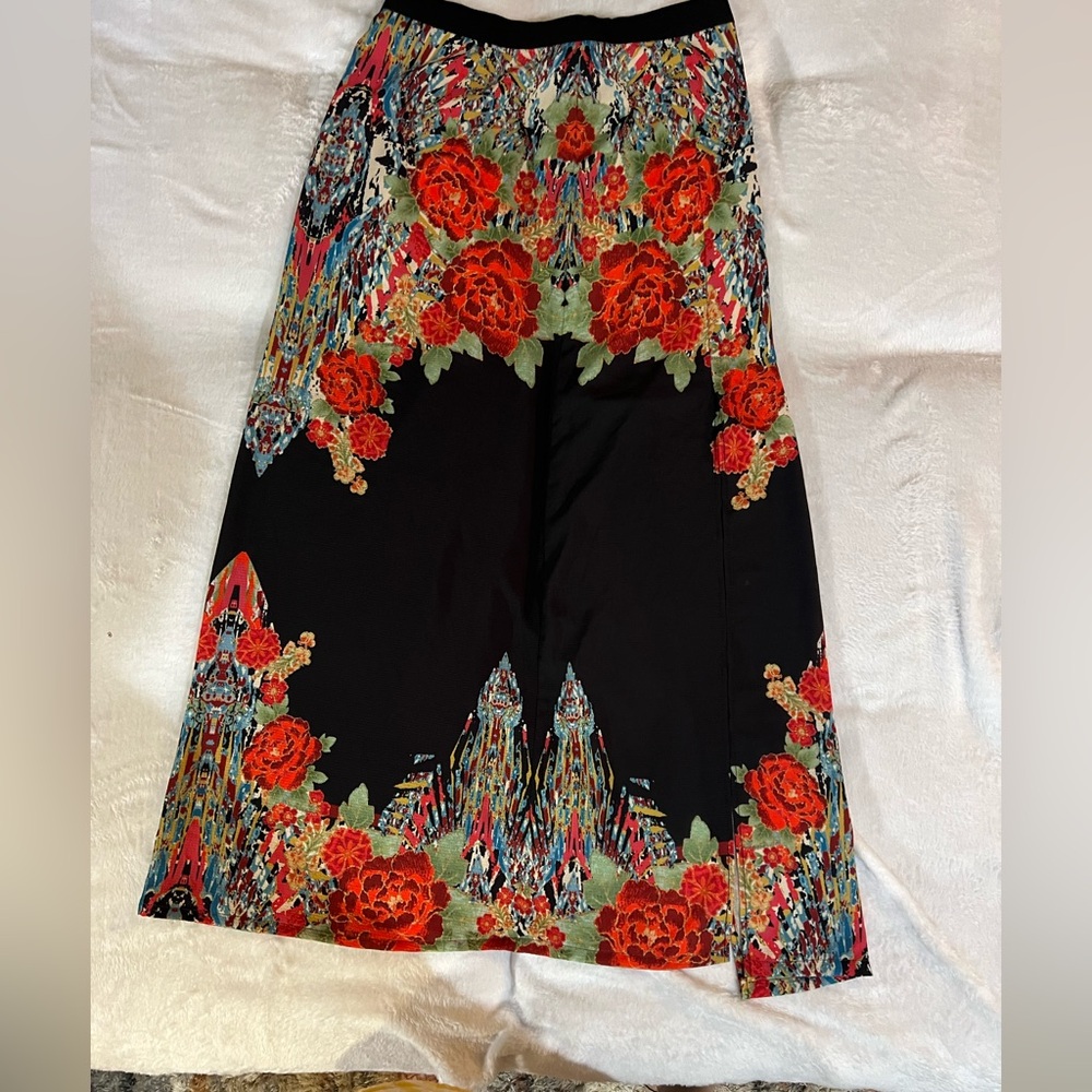 Flying Tomato Black Midi Skirt with Red Roses Floral Border Anthropologie brand